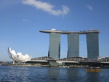 21052012_du_hoc_1   	Tuần lễ tư vấn ngành quản lý nhà hàng khách sạn và du lịch tại Thụy Sỹ và Singapore 2012  