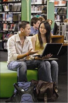 Du-hoc-Uc-thuan-loi-hon-voi-Luat-visa-moi